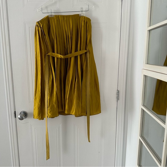 SILK TOMY Dress Size 8 - Picture 12 of 15